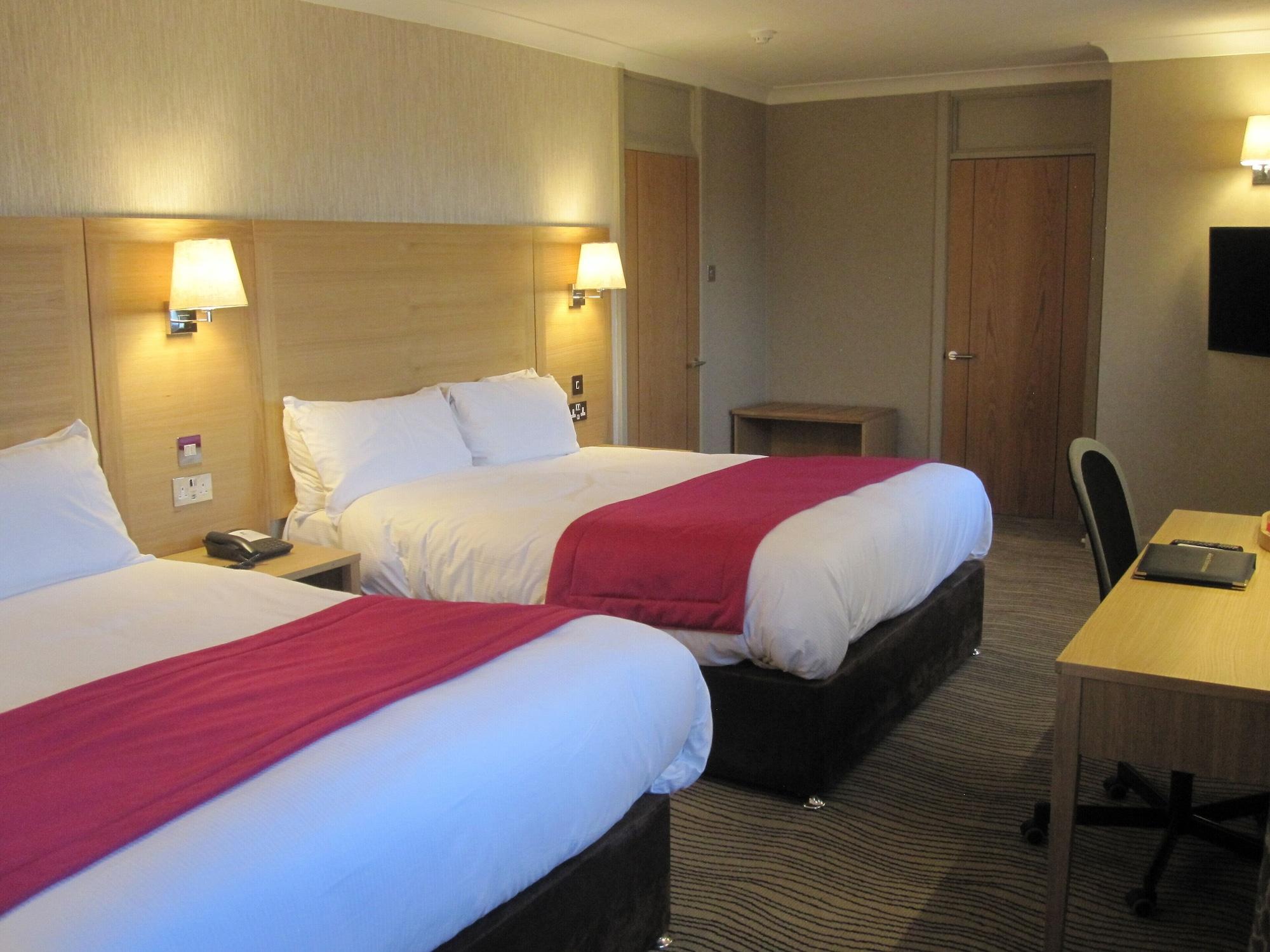 Western Heath Court Hotel